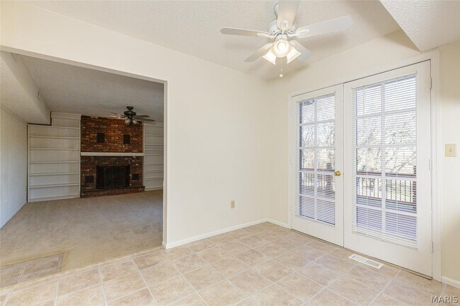 Building Photo - 77 Atwater Dr