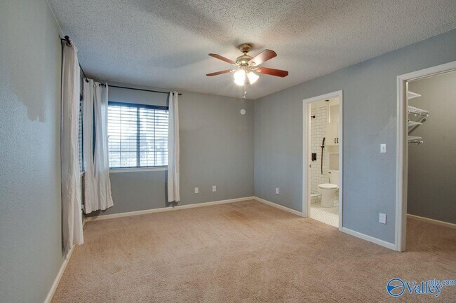 Building Photo - 143 Rebecca Pines Dr