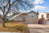 Building Photo - 6590 Montarbor Dr