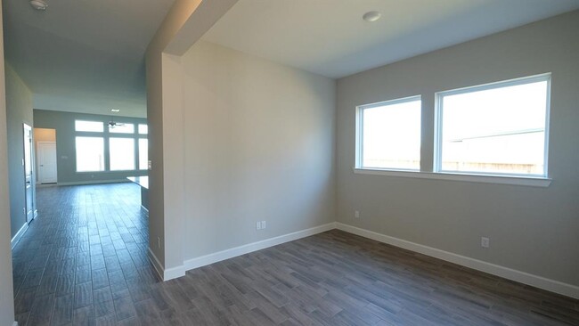 Building Photo - 302 Pure Parsley Path