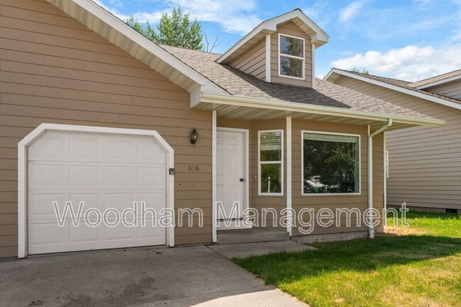 Building Photo - 306 Golden Valley Dr