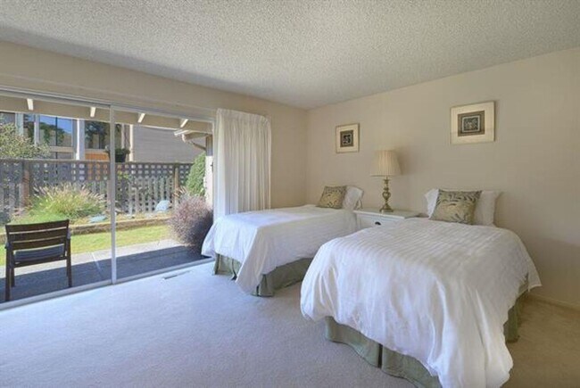 Building Photo - Luxury Pebble Beach Rental on 17 Mile Drive