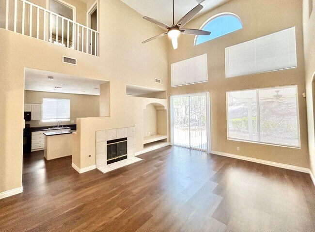 Building Photo - BEAUTIFUL 2 STORY HOUSE IN GATED SEVEN HIL...