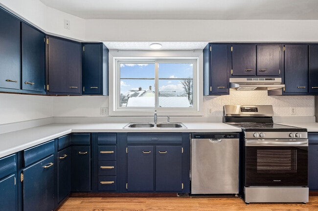 Building Photo - 1127 N 3rd St