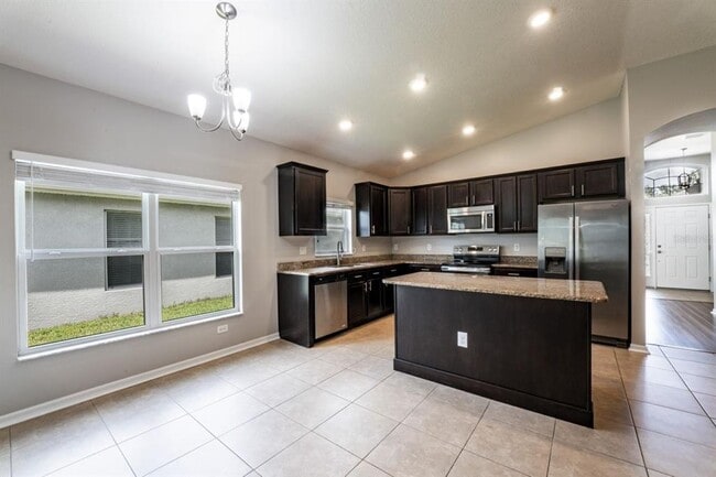 Building Photo - 34424 Blue Ash Ct