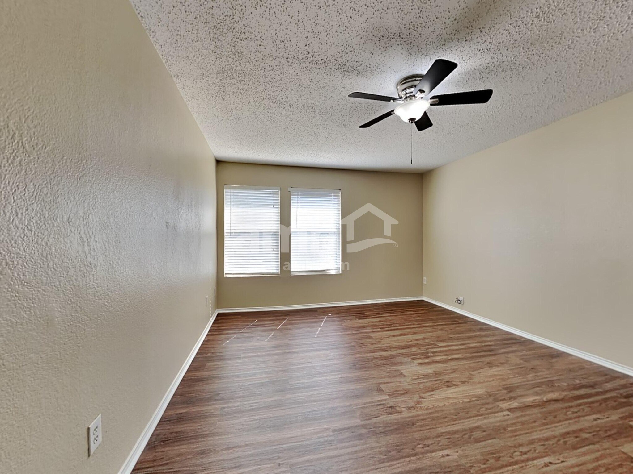 Building Photo - 3004 Cesareo Dr