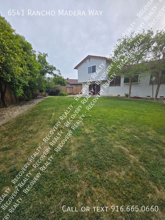 Building Photo - 6541 Rancho Madera Way