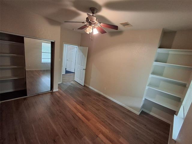 Building Photo - 5203 Bexar St