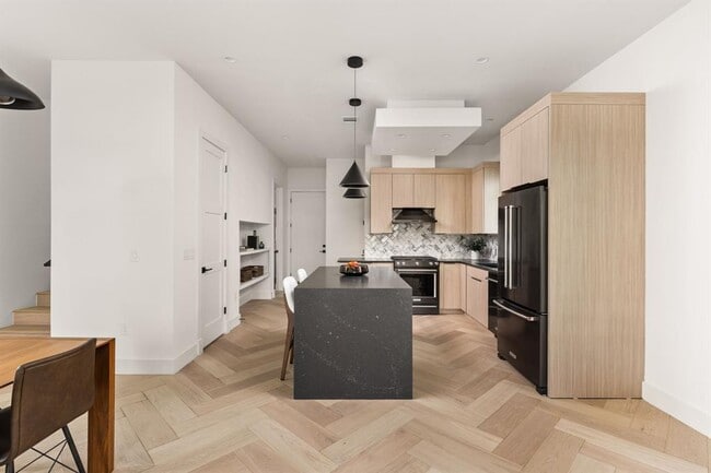 Building Photo - 2707 Stacy Ln