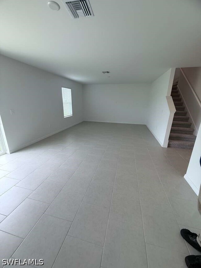 Building Photo - 11613 Savanna Lks Blvd
