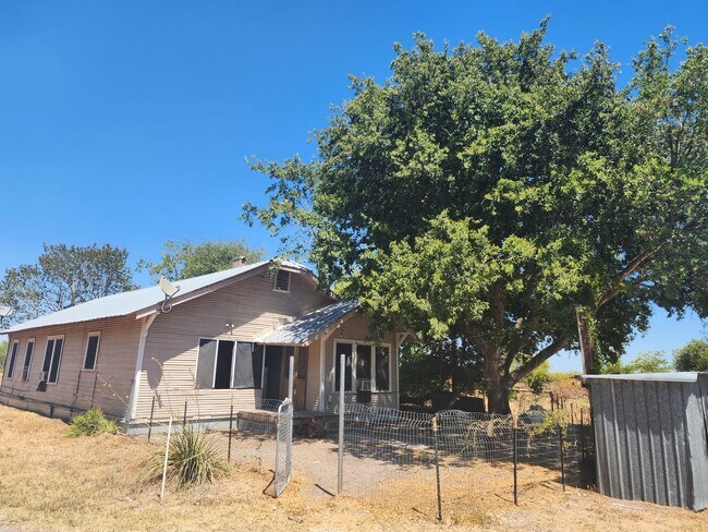 Building Photo - 18327 Blake Manor Rd