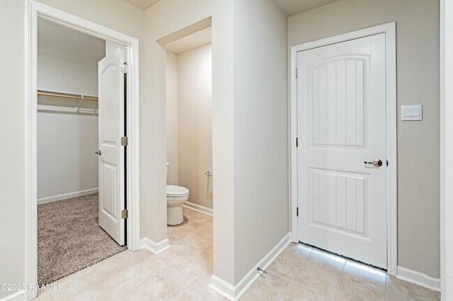 Building Photo - 521 Schooner Bay Dr