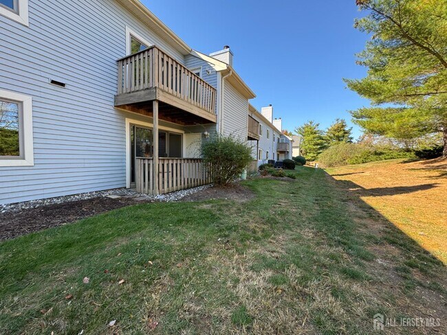Building Photo - 2015 Aspen Dr