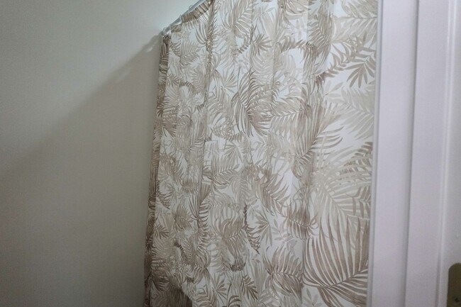 Building Photo - Available Soon!