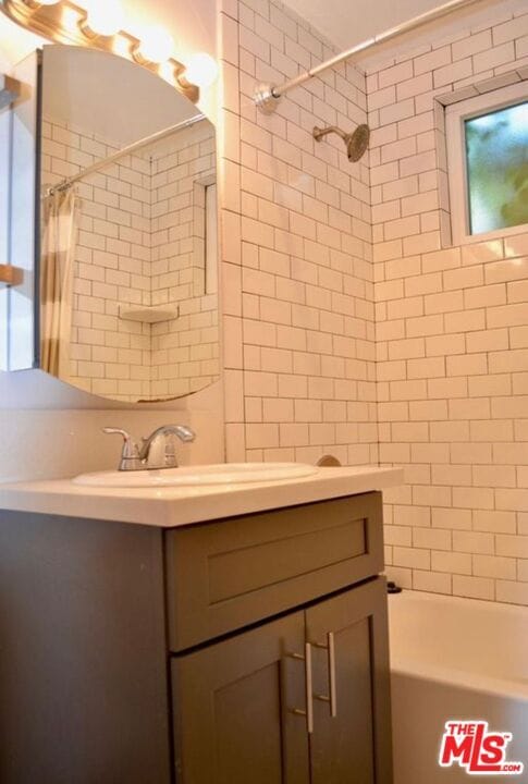 Building Photo - 3322 Atwater Ave