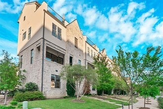 Building Photo - 5437 Patterson St
