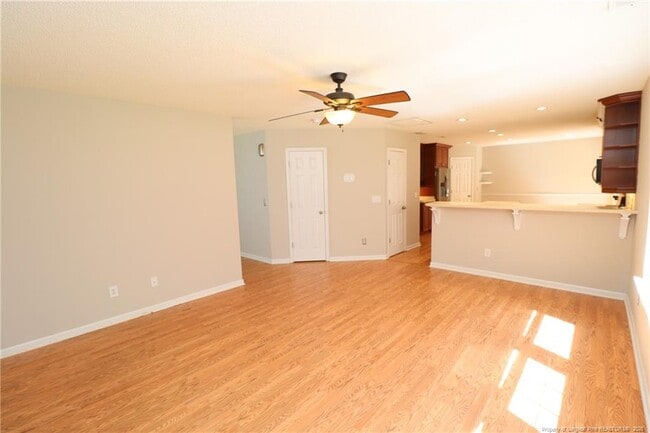 Building Photo - 217 Hartshorn Ct