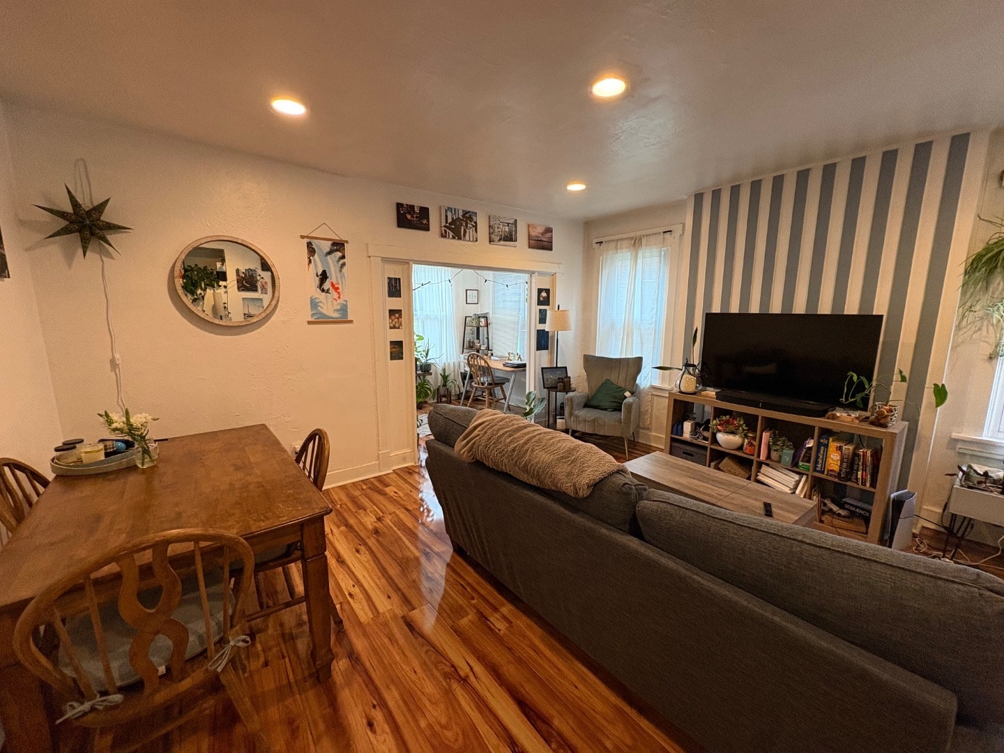 Building Photo - 5850 Alderson St