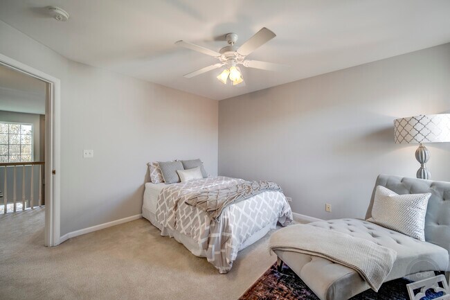 Building Photo - 201 Dorset Ave