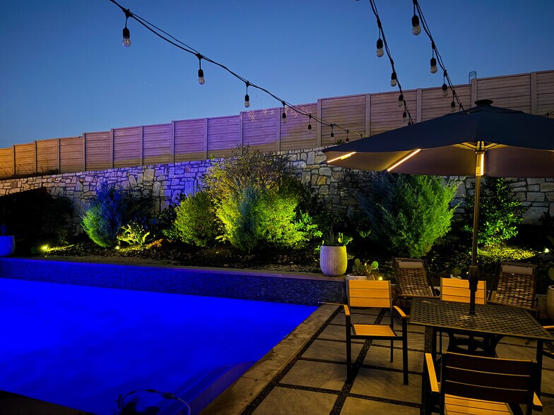 Building Photo - 11001 Charger Way