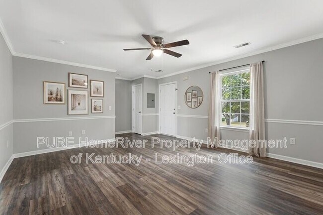 Building Photo - 1053 Merrick Dr