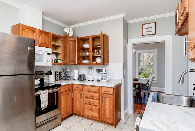 Building Photo - 257 Gordon Ave