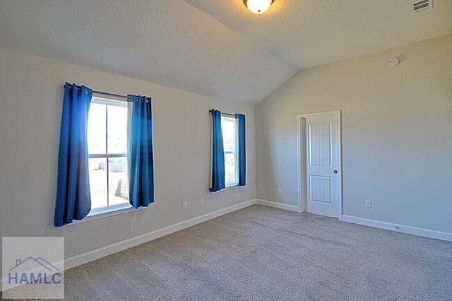 Building Photo - 106 Centennial Ct