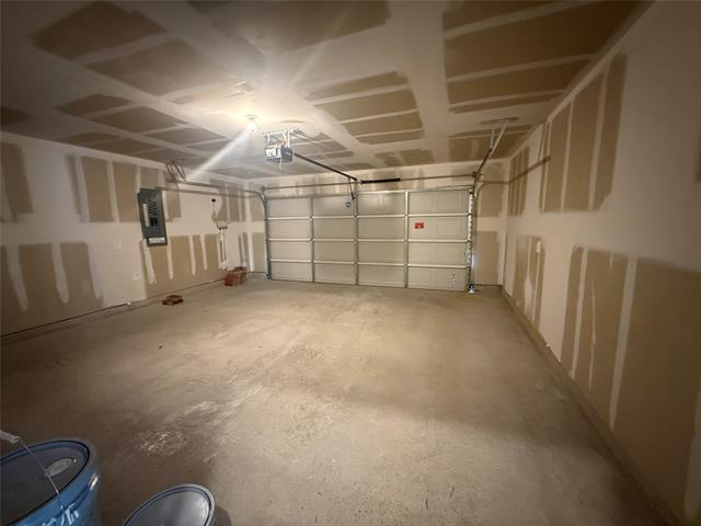 Building Photo - 2230 Currents Rd