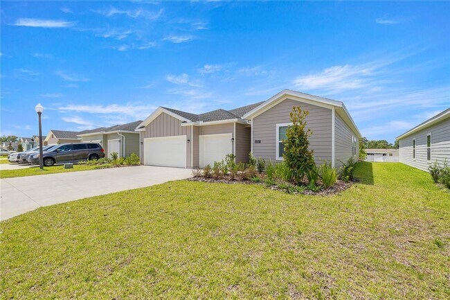 Building Photo - 6587 SW 89th Loop