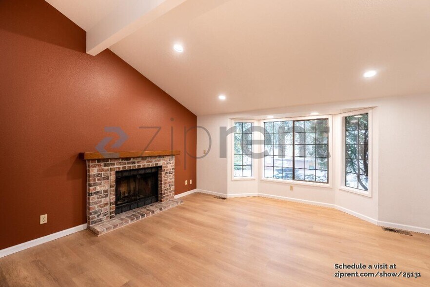 Building Photo - 10617 181st Ave NE