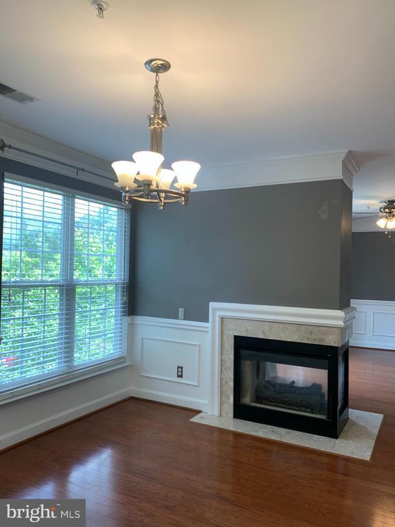 Building Photo - 12765 Fair Crest Ct
