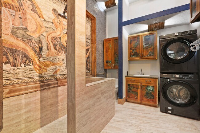 Building Photo - 614 Pine Gully Rd