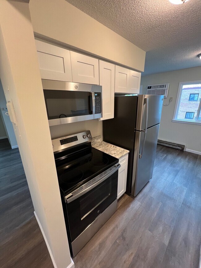 Building Photo - Stinson Heights Apartments