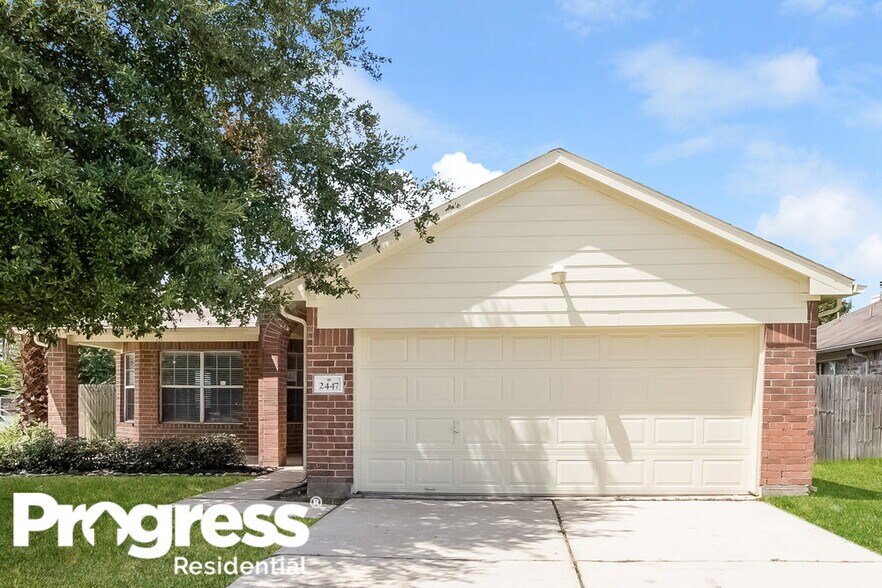 Primary Photo - 2447 Halstead Dr