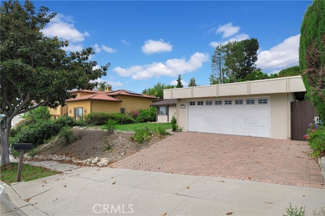 Building Photo - 6551 Abbottswood Dr