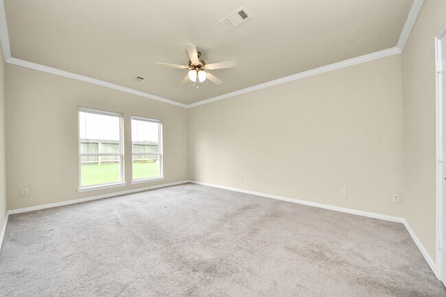 Building Photo - 30243 Twisting Springs Dr