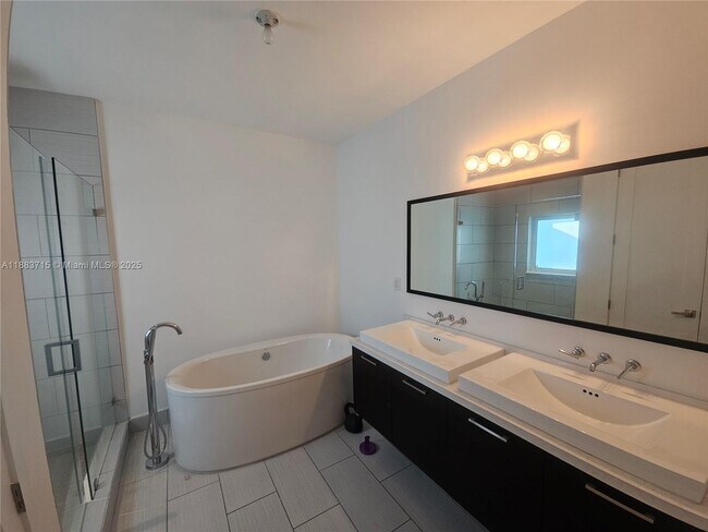 Building Photo - 9177 NW 33rd St
