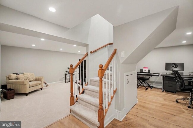 Building Photo - 6417 Berkshire Dr