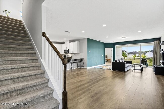 Building Photo - 542 Silver Landing Dr