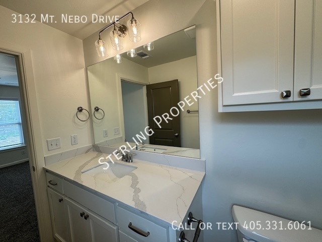 Building Photo - 3132 Mt Nebo Dr