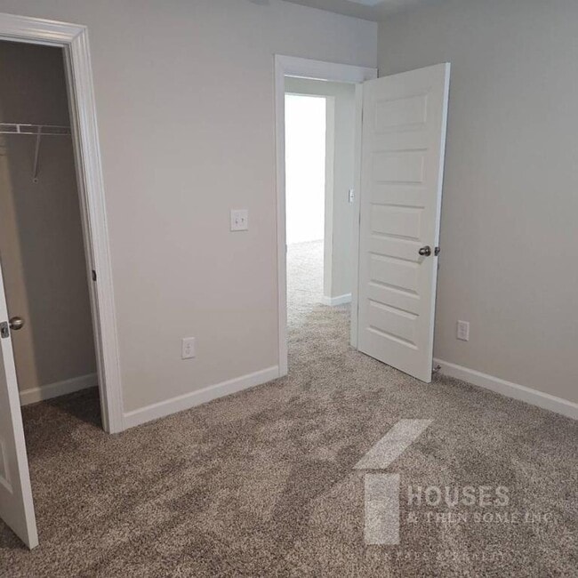 Building Photo - 185 Vickery Rd