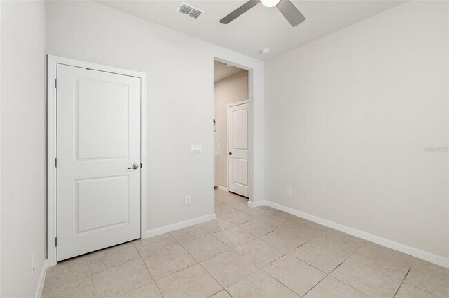 Building Photo - 3619 Voyager Ln