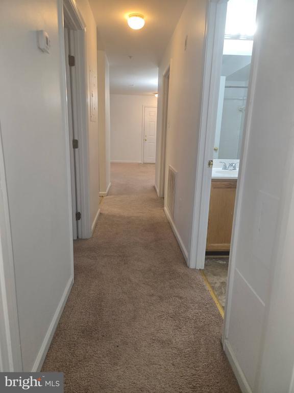 Building Photo - 7516 Snowpea Ct