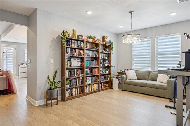 Building Photo - 1212 Brasano Pl
