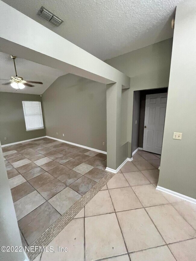 Building Photo - 3083 Marbon Estates Ln S