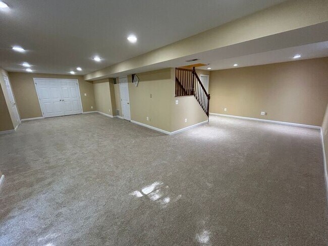 Building Photo - Beautiful 4BR Home at the Heart of Convenience and Comfort / Pet-Friendly/ Coming Soon!