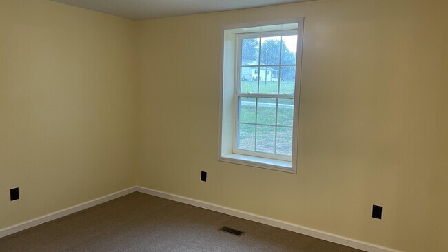 Building Photo - 508 Third St