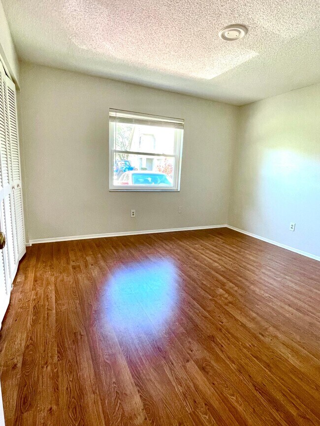 First floor bed room - 3405 Dumaine Ct