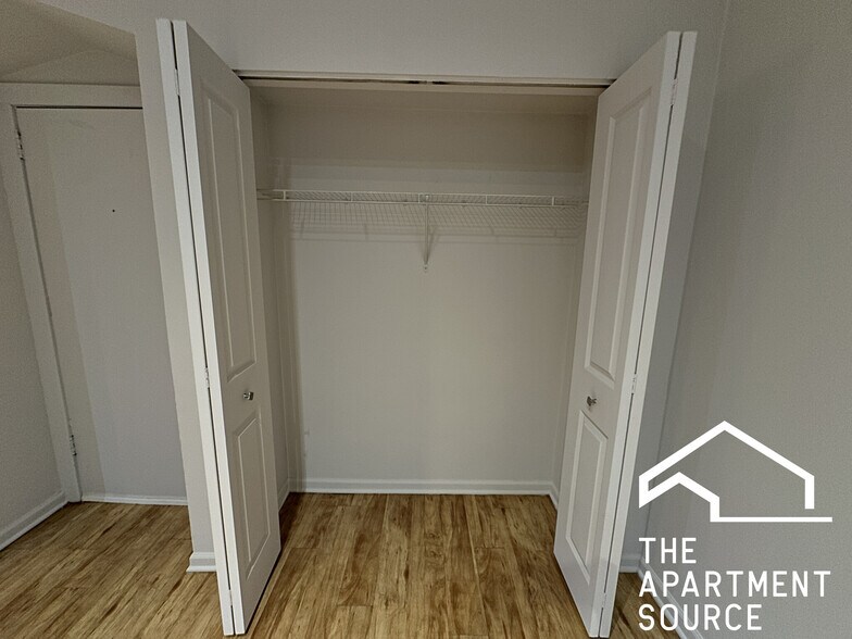 Building Photo - 2838 W Palmer St