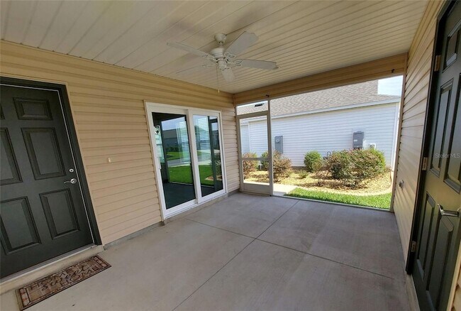 Building Photo - 3301 Dawn Pl